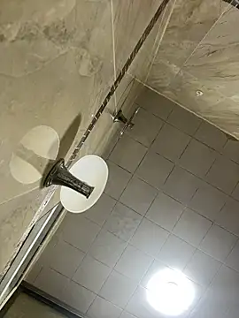 Zoe fiire online show from March 3, 11:27 am