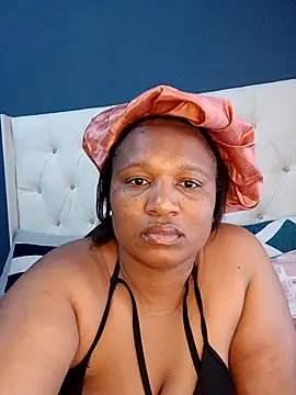 Cuddle Zee online show from March 11, 1:39 pm