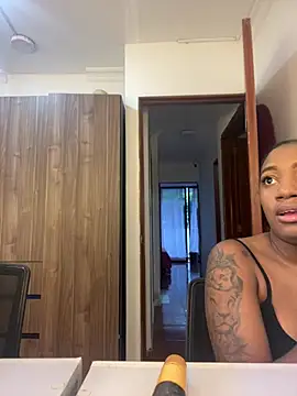 Emi rousse online show from April 17, 12:08 pm