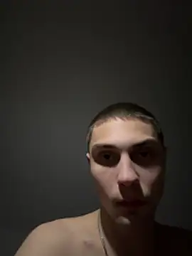 JhonnyBrown23 online show from March 2, 9:10 pm