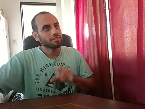 Snapshot of oroenbarra chatting on April 30, 4:13 pm oroenbarra online show from April 30, 4:13 pm
