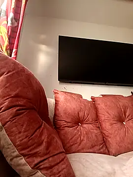 solopetalo online show from April 4, 10:29 pm