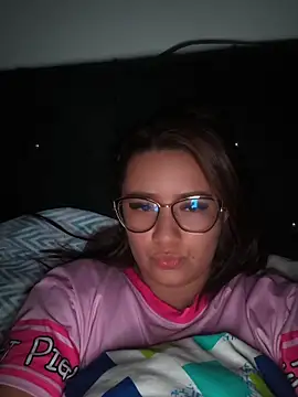 maleja smmith online show from April 19, 9:52 am