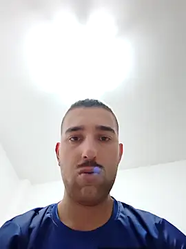 straightdude99 online show from March 4, 10:16 pm