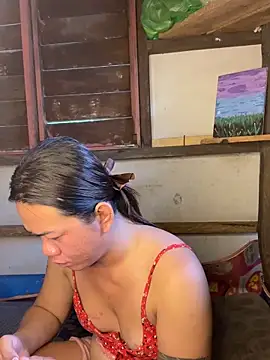 ur lovelychen online show from May 15, 11:23 pm