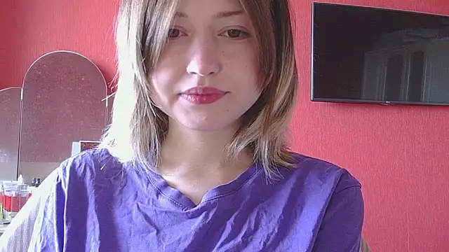 Snapshot of Beloved_Mary chatting on May 17, 5:27 am Beloved Mary online show from May 17, 5:27 am