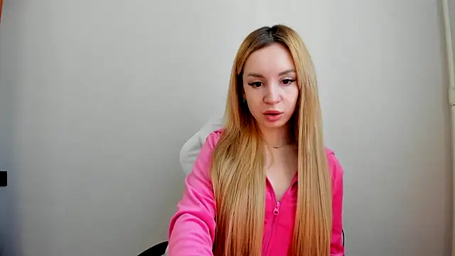 LinaKunilina online show from March 11, 5:46 am