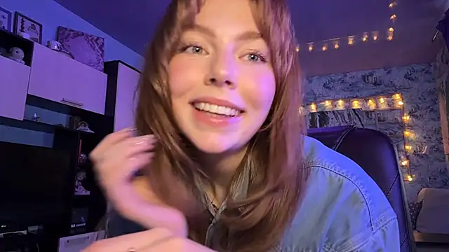 lunalixy online show from March 7, 11:18 am