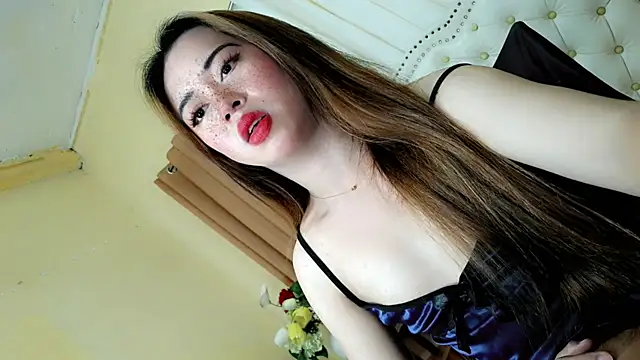 Seductive sophie online show from April 20, 3:20 am