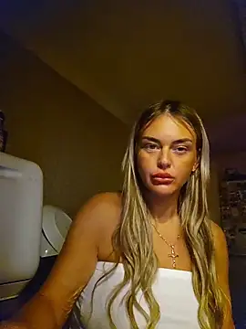 CarmenCapricorn online show from March 12, 7:53 pm