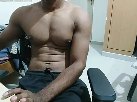 Snapshot of kratosTheHunk chatting on May 11, 5:43 pm kratosTheHunk online show from May 11, 5:43 pm