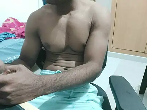 Snapshot of kratosTheHunk chatting on June 12, 6:40 pm kratosTheHunk online show from June 12, 6:40 pm