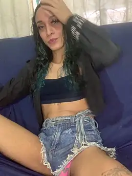 Snapshot of YasmimMayers chatting on March 28, 4:28 pm YasmimMayers online show from March 28, 4:28 pm