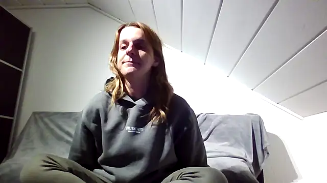 Lu302 online show from March 11, 7:31 pm