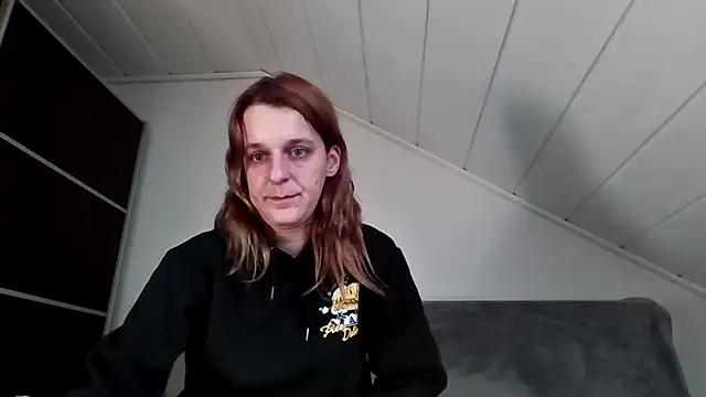 Lu302 online show from March 12, 9:04 am