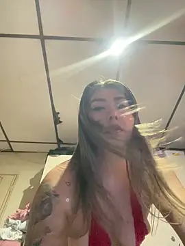 stefanyqueen69 online show from March 27, 1:44 pm