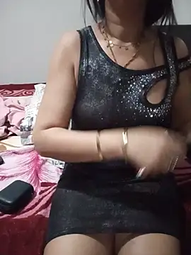 Snapshot of Hayat-zahri chatting on July 11, 12:02 am Hayat-zahri online show from July 11, 12:02 am