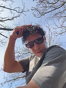 TitanNoir online show from March 19, 1:26 pm