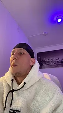 TitanNoir online show from April 20, 11:35 am