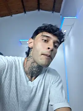 yourxcyberxangel online show from March 2, 2:58 am