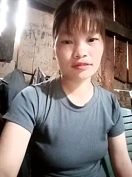 Snapshot of -Tristina- chatting on April 24, 9:34 am -Tristina- online show from April 24, 9:34 am