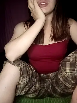 Snapshot of -Tristina- chatting on May 2, 6:57 pm -Tristina- online show from May 2, 6:57 pm