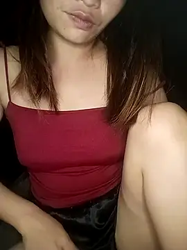 Snapshot of -Tristina- chatting on June 12, 9:57 pm -Tristina- online show from June 12, 9:57 pm