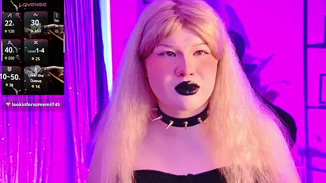 LilithNlsn online show from April 18, 4:27 am