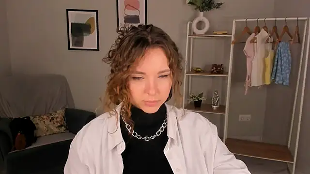 Keily Nimmnez online show from March 12, 9:48 am