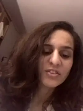 MissElen online show from March 6, 7:21 pm