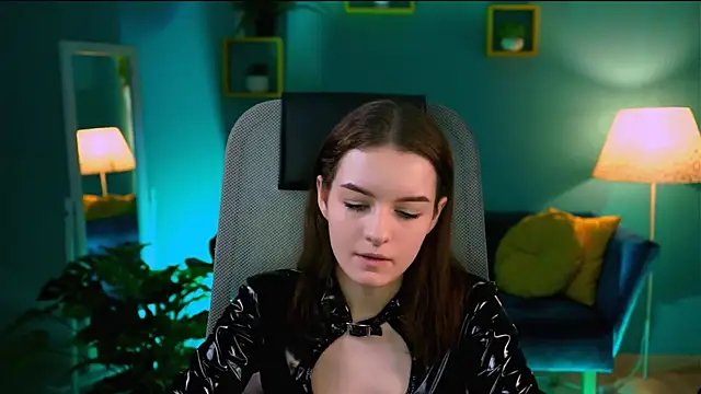 KellieBanshe online show from March 27, 4:18 am