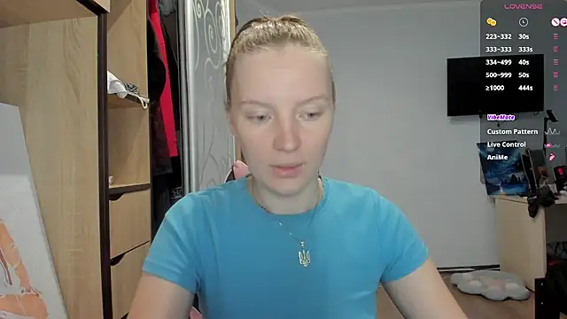 Mary Blu online show from October 2, 9:27 am