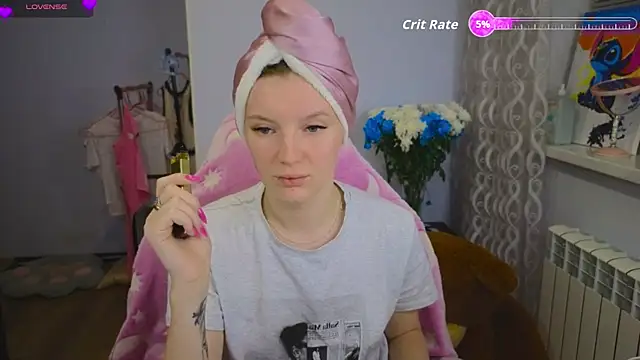 Mary Blu online show from April 12, 1:54 am