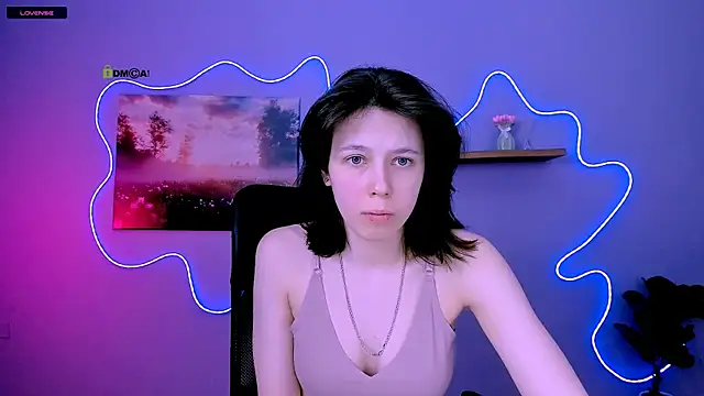 aria wild  online show from April 10, 6:45 pm