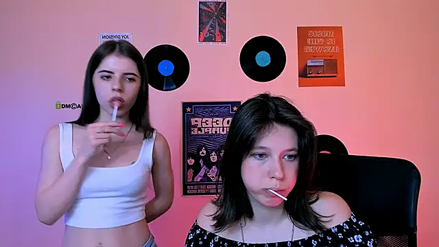 aria wild  online show from June 14, 7:27 pm