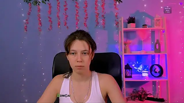 Snapshot of aria_wild_ chatting on July 21, 10:56 pm aria wild online show from July 21, 10:56 pm