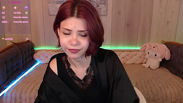 Snapshot of llittle-peachh chatting on April 30, 3:18 pm llittle-peachh online show from April 30, 3:18 pm