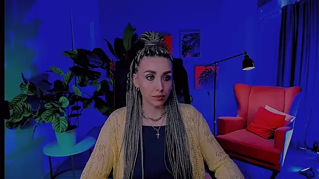 MonicaRiley online show from April 19, 11:53 am