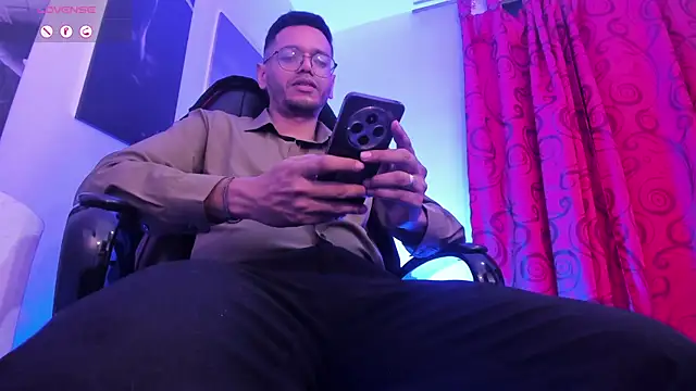 Nero 62 online show from April 21, 10:56 pm