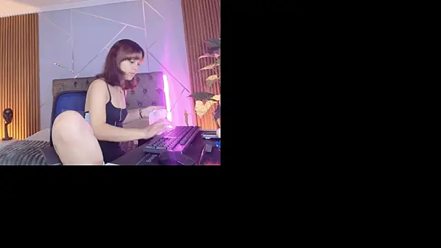 Scaiff 1 online show from March 29, 9:15 pm