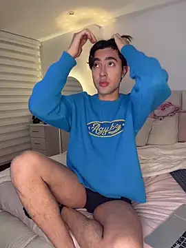 MatthewMoore  online show from April 21, 12:34 am