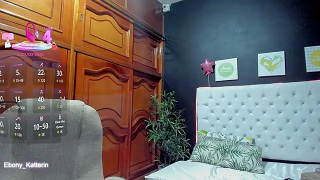 ebony katterin online show from April 23, 11:09 am