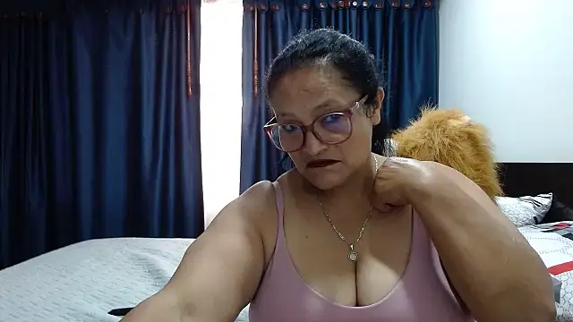 Snapshot of _BellaNocturna chatting on July 28, 7:15 pm BellaNocturna online show from July 28, 7:15 pm