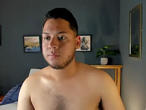 Akon 2XXX online show from March 11, 4:24 pm