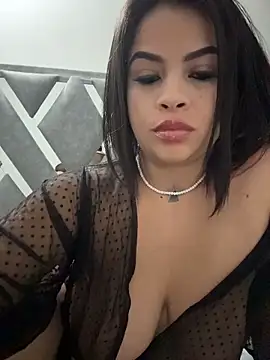 AriannaSmyth online show from May 3, 10:32 am