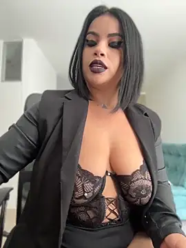 AriannaSmyth online show from June 13, 8:29 pm
