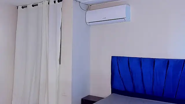 tyler bell  online show from April 9, 3:50 am