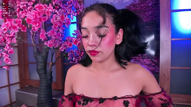 foxy hannah online show from April 23, 5:59 pm