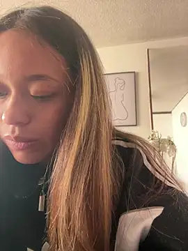 Baby Pink Love online show from April 13, 6:13 pm