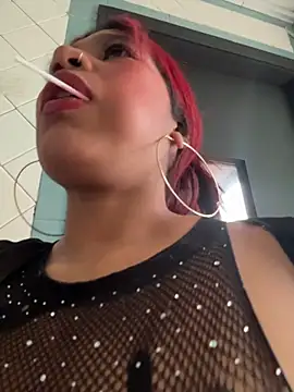 Cherry Charlottee online show from April 10, 7:40 pm